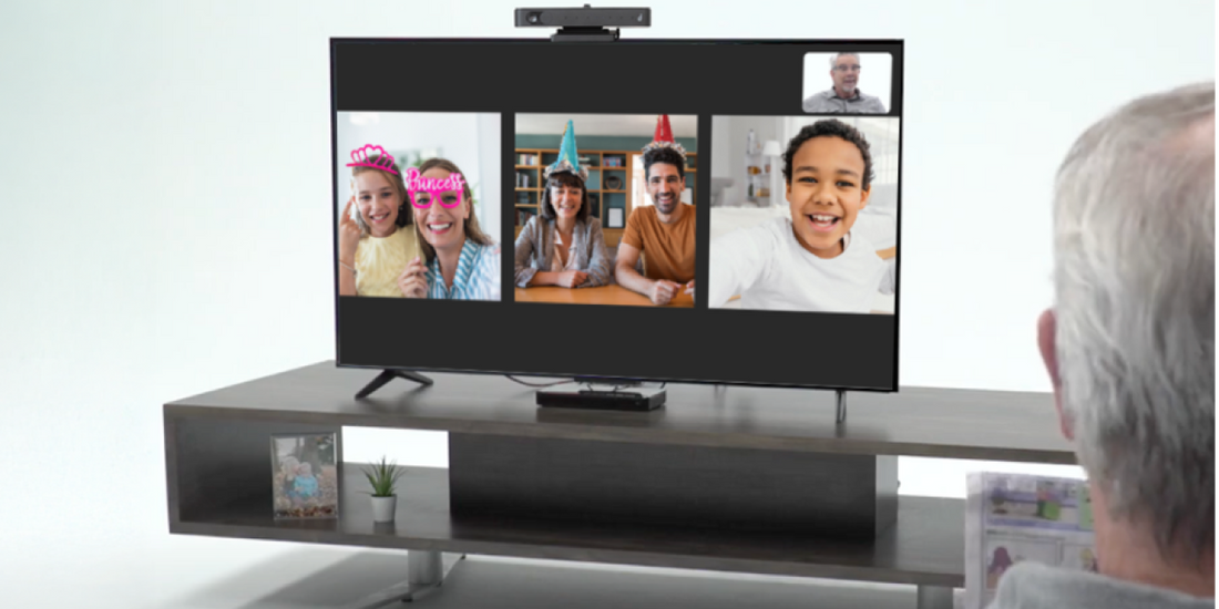 Familiy Group Video Call on TV